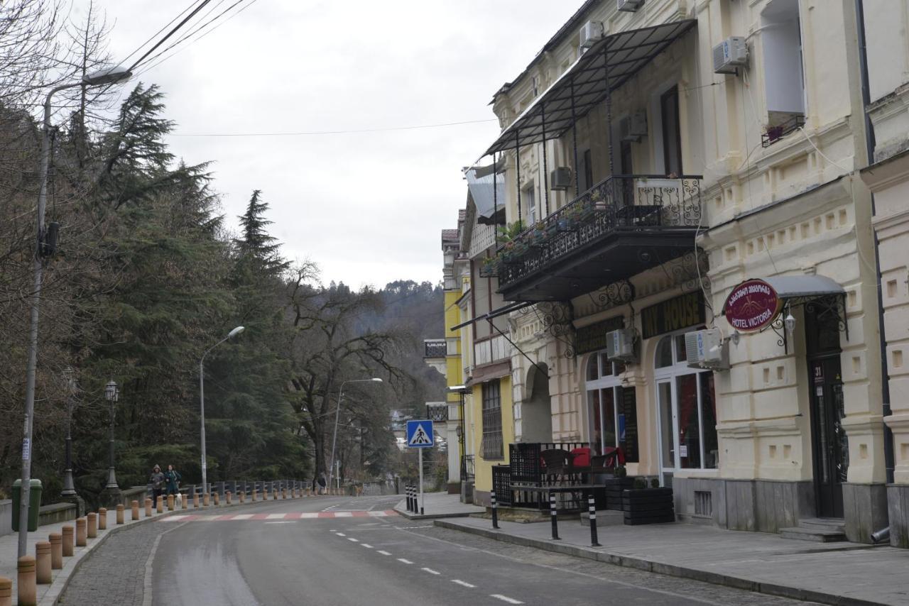 Hotel Victoria Bordschomi Exterior foto